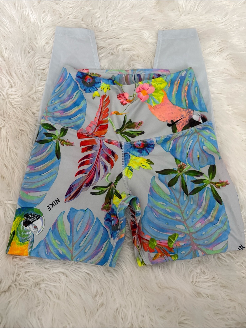 Nike Tropical Floral High-Waist Biker Shorts - Light Blue